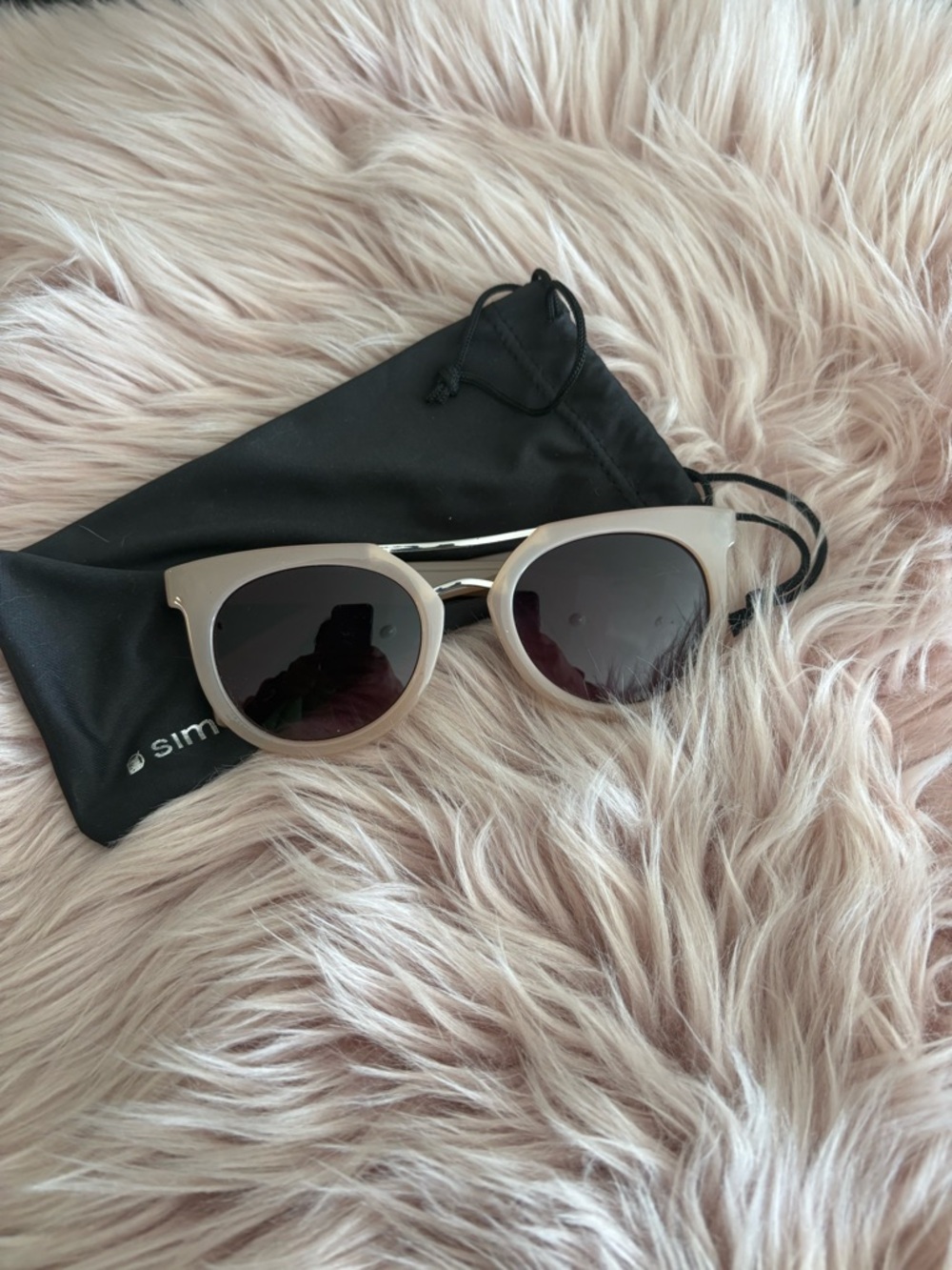 Beige Round Sunglasses with Dark Lenses
